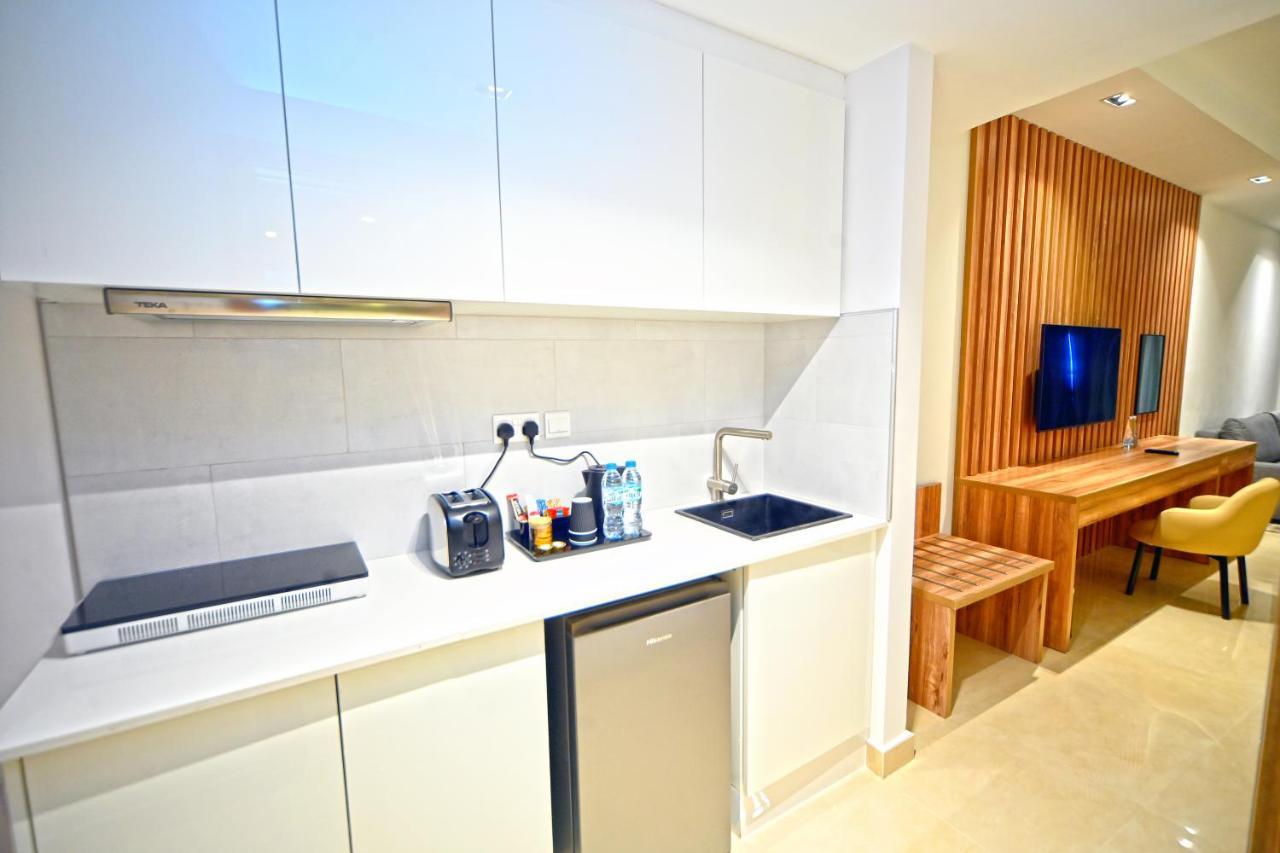 Pyramisa Hotel Apartments Dubaï Extérieur photo