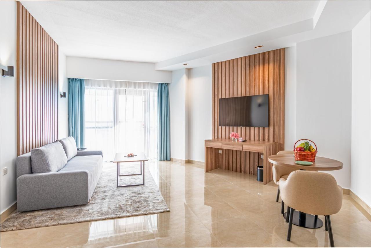 Pyramisa Hotel Apartments Dubaï Extérieur photo