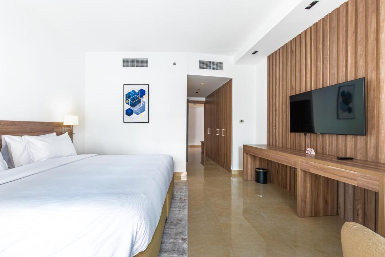 Pyramisa Hotel Apartments Dubaï Extérieur photo