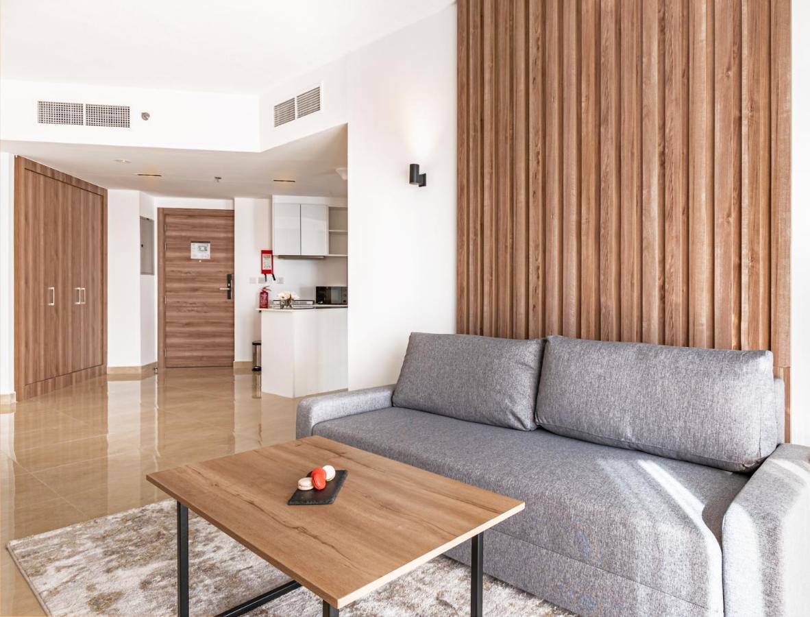 Pyramisa Hotel Apartments Dubaï Extérieur photo