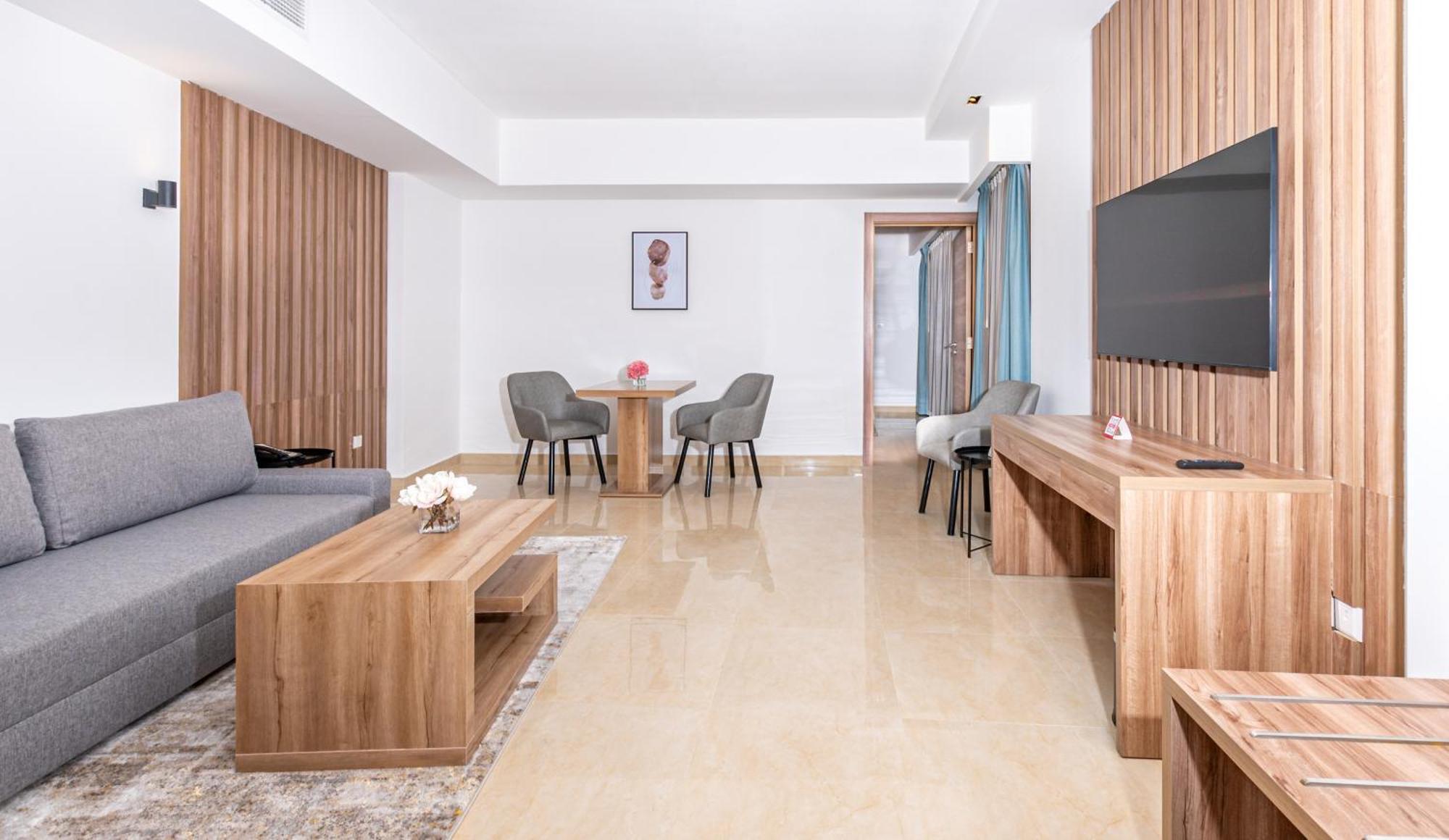 Pyramisa Hotel Apartments Dubaï Extérieur photo
